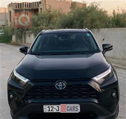 تۆیۆتا ڕاڤ 4